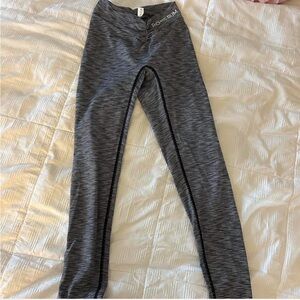 Pcheebum Striped V Waist Leggings - Size Extra Small/Small